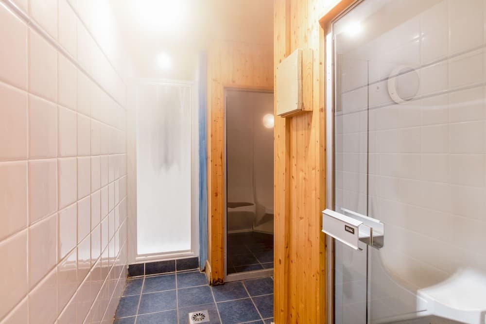 Steam room
