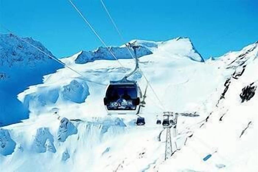 Ski hill