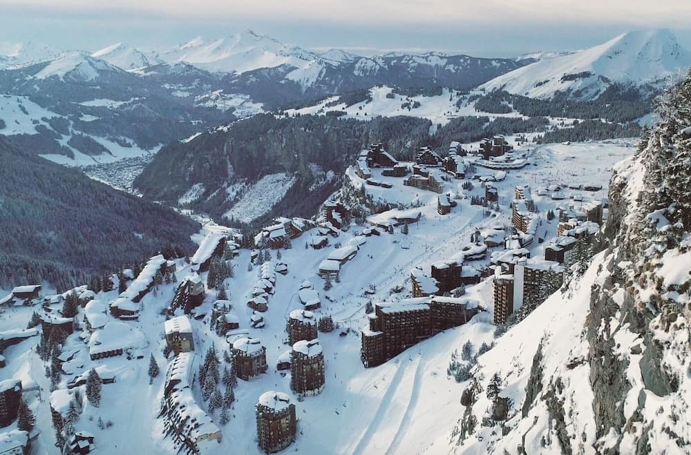 Snow and ski sports