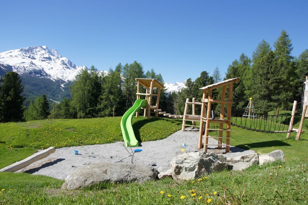 Children's play area - outdoor