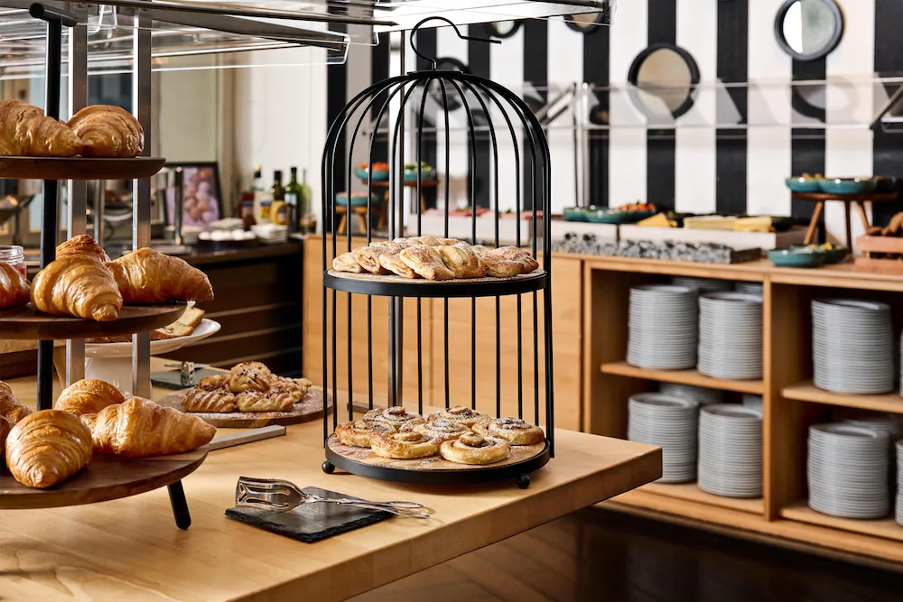 Breakfast buffet