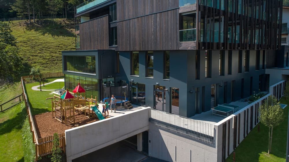 Children's play area - outdoor