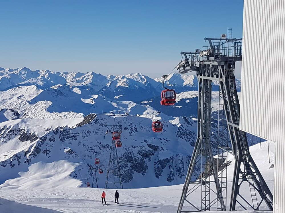 Skiing