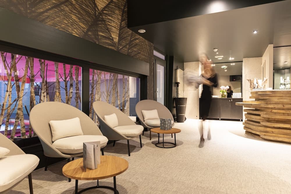 Spa reception