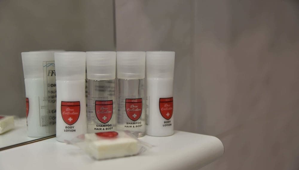 Room amenity
