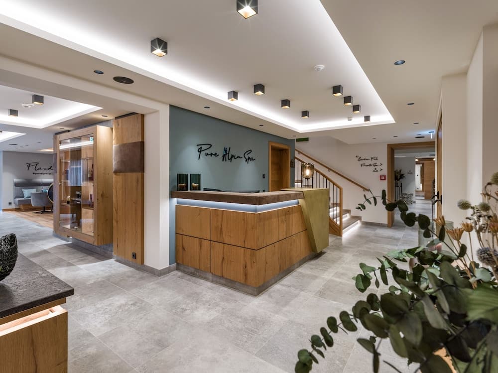Spa reception