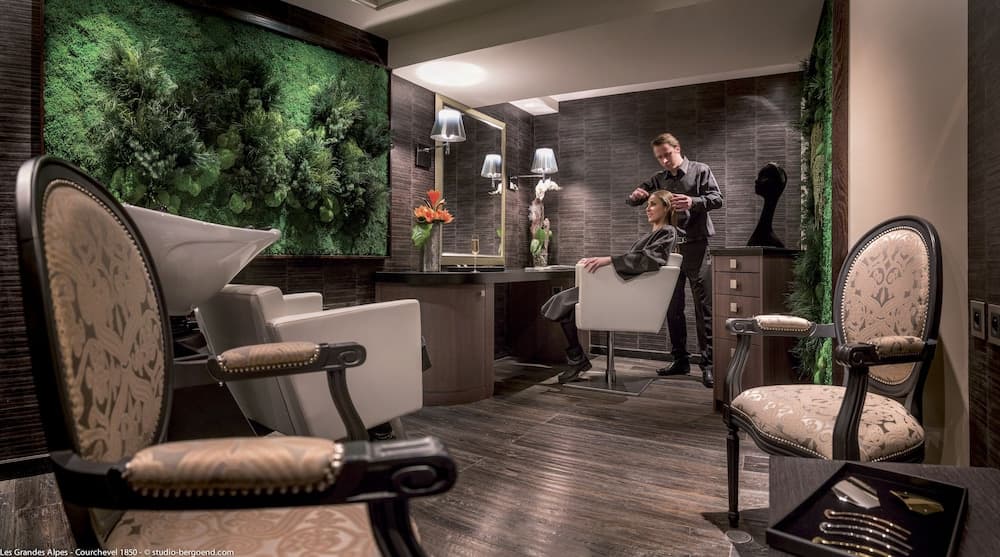 Hair salon