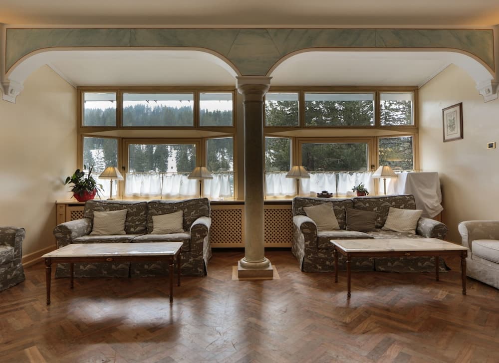 Lobby sitting area