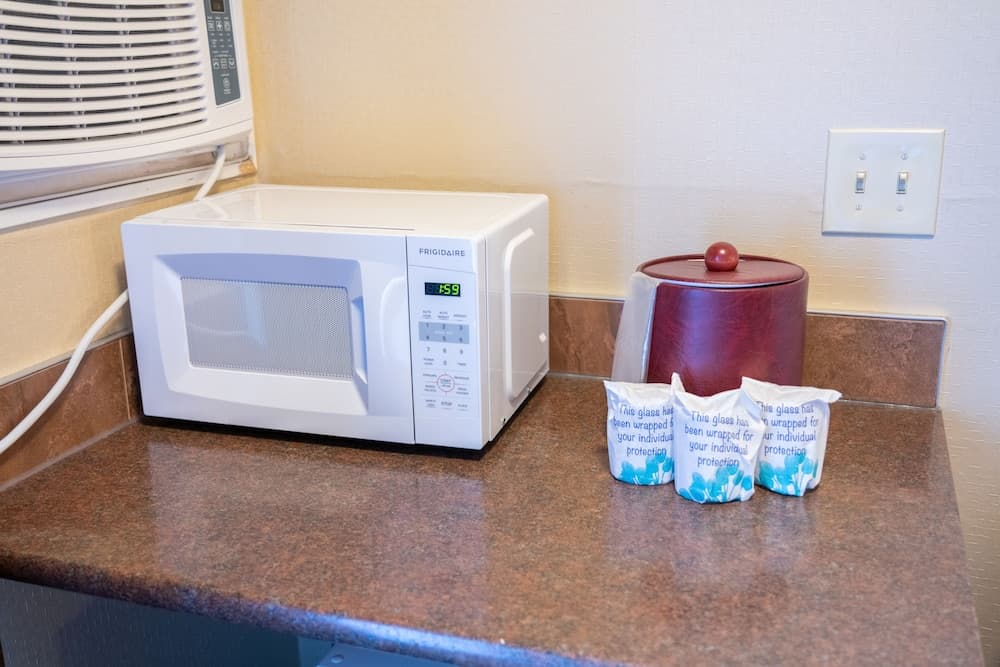 Microwave