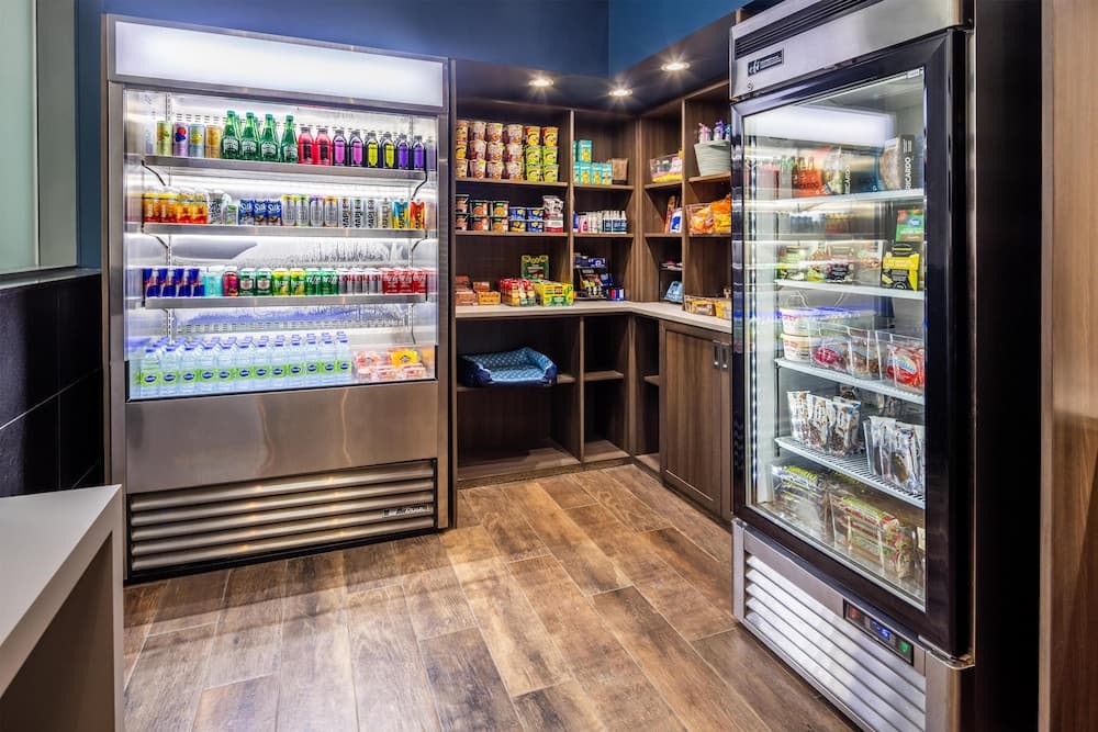 Snack bar