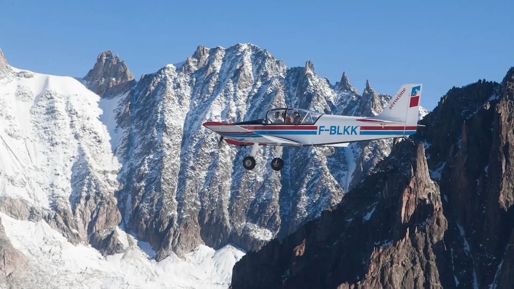 Helicopter/plane tours