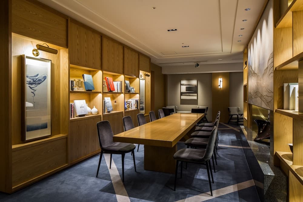 Executive lounge