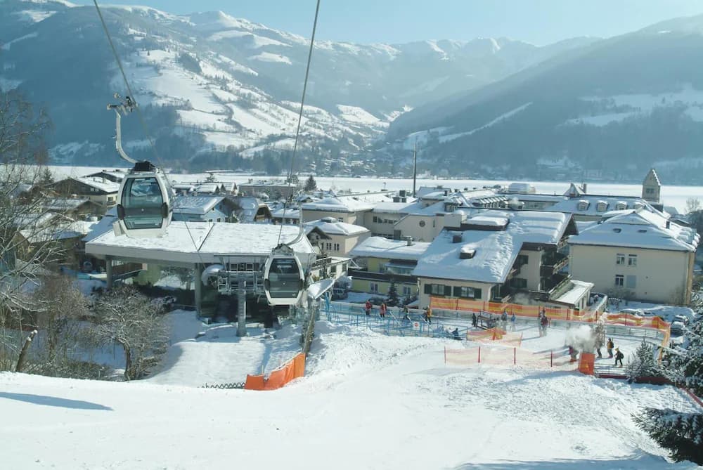 Snow and ski sports