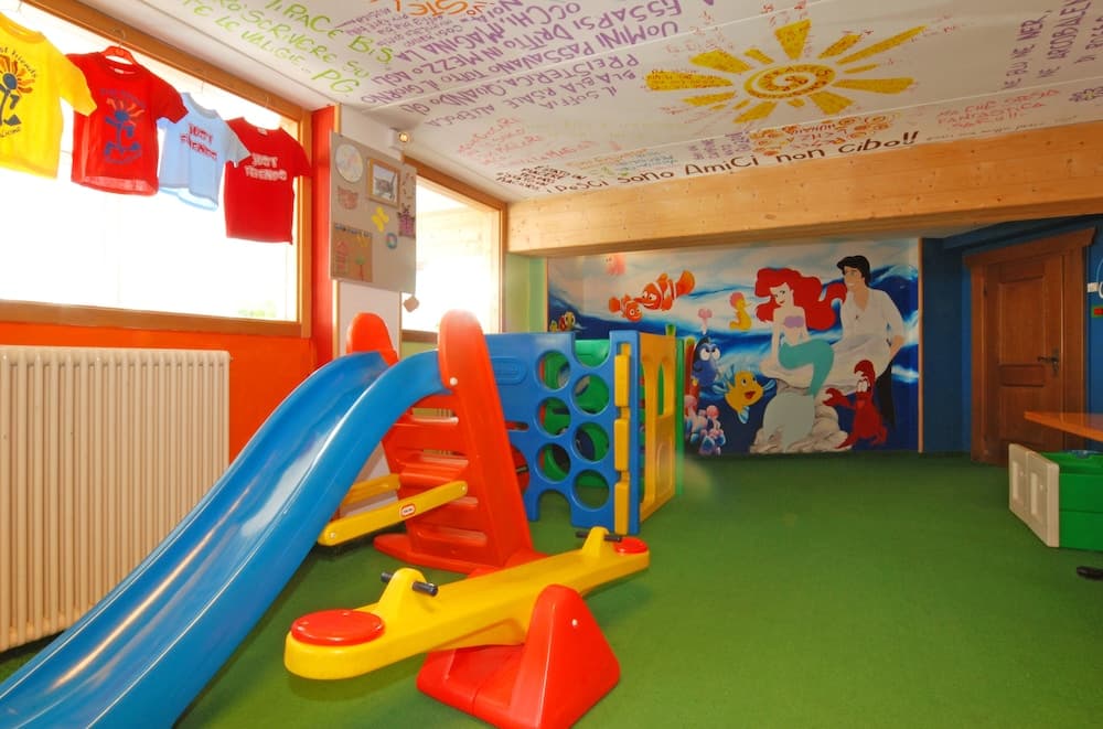 Children's play area - indoor
