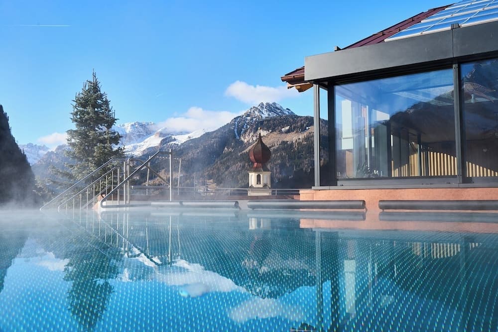 Rooftop pool