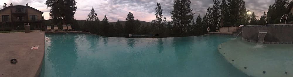 Infinity pool
