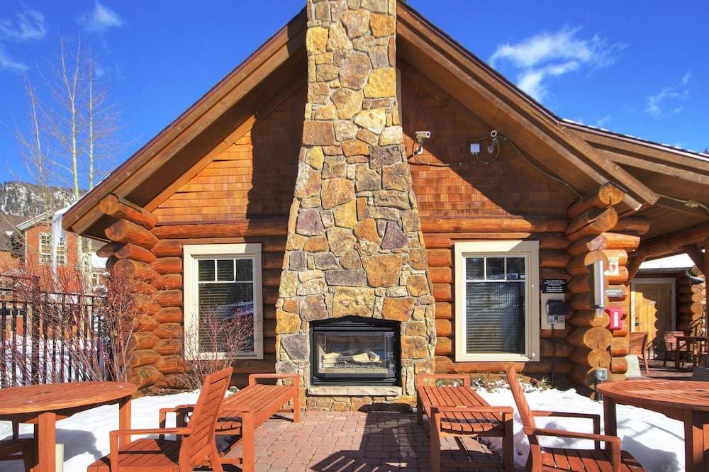 BBQ/picnic area