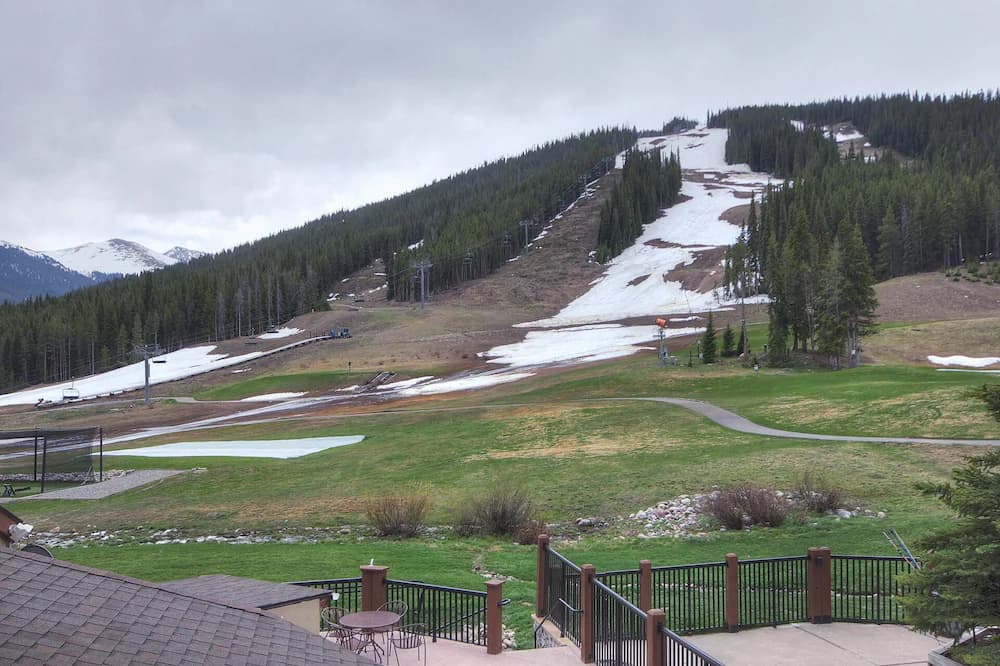 Ski hill