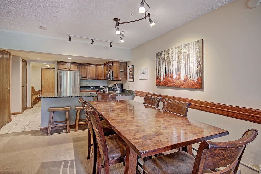In-room dining