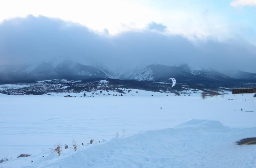 Snow and ski sports