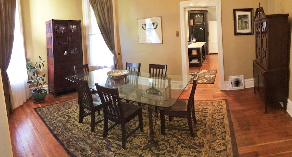 In-room dining