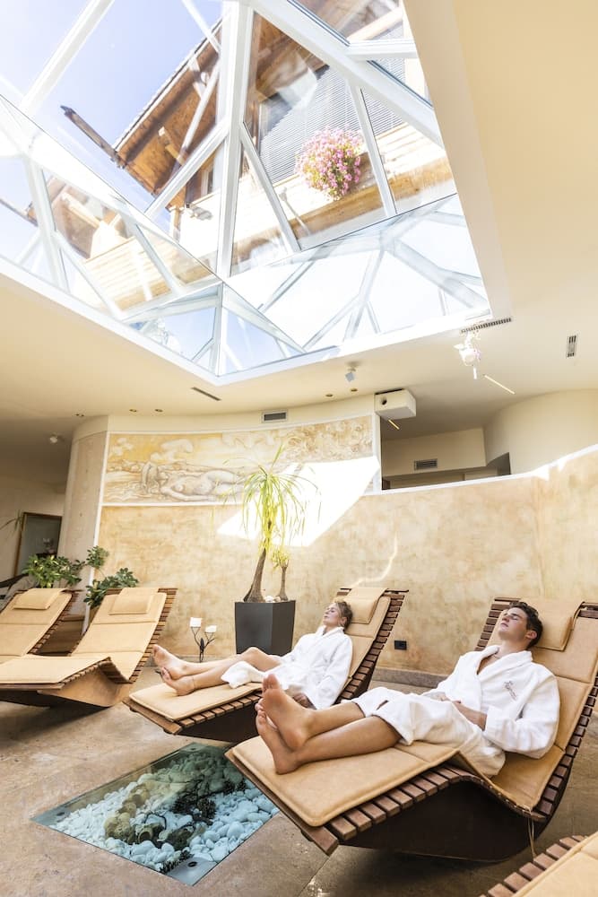 Spa reception