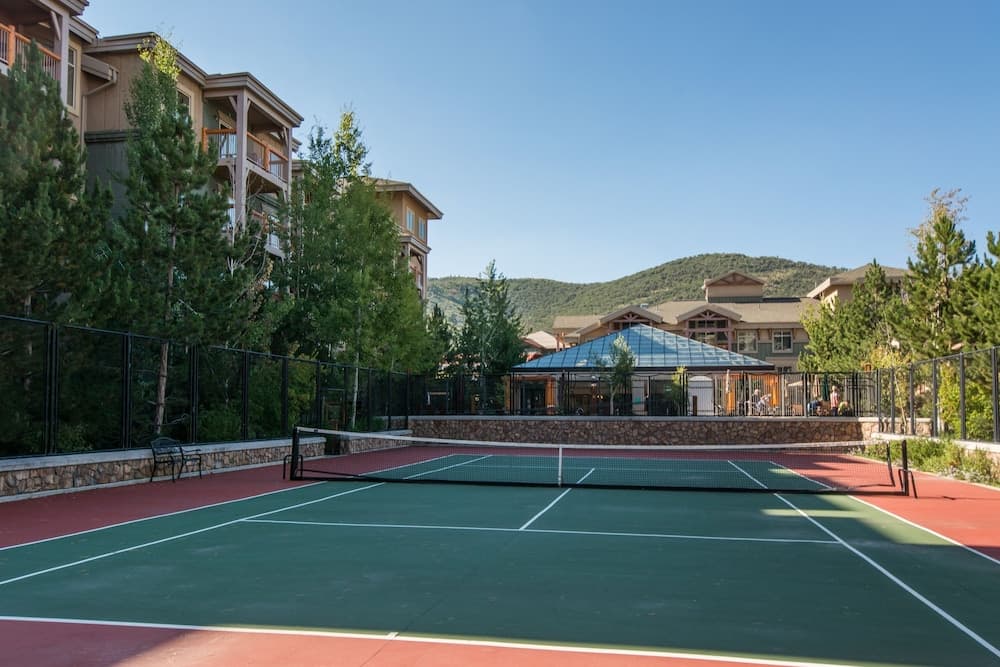 Tennis court