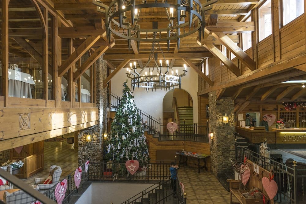 Reception hall