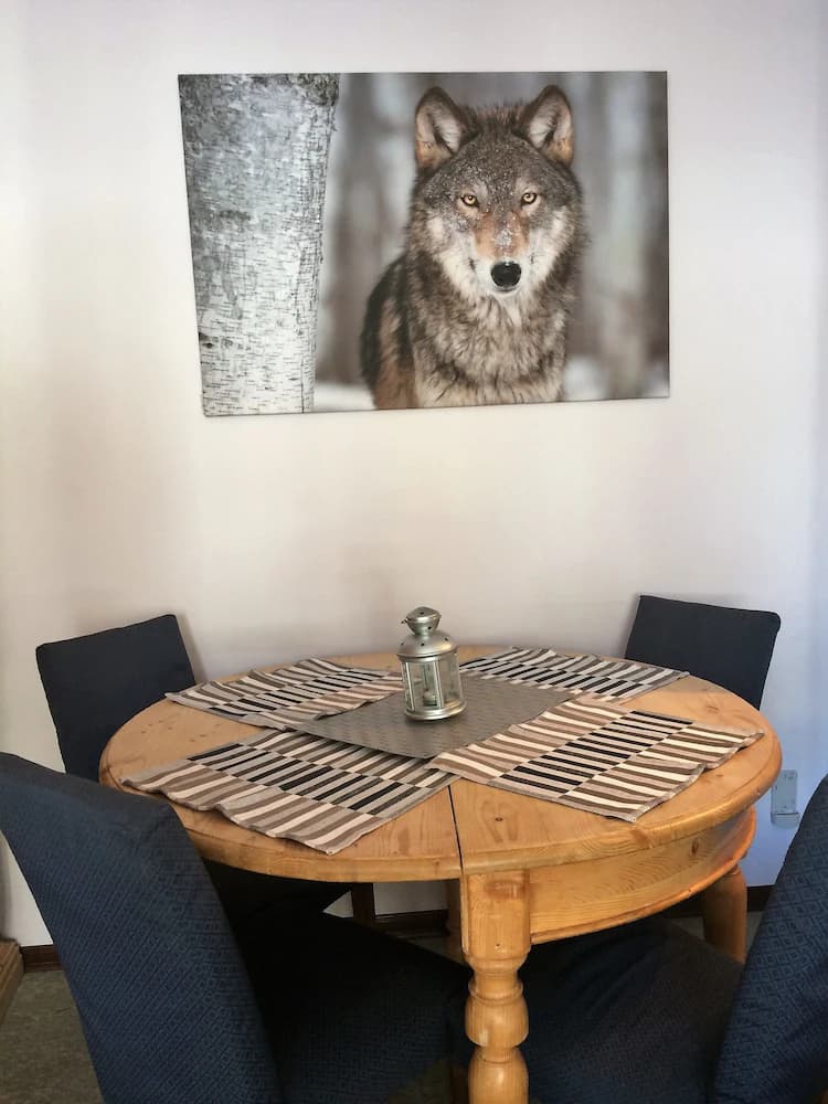 In-room dining