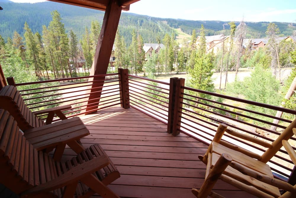 Sundeck