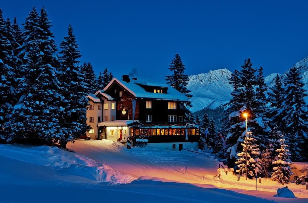 Front of property - evening/night