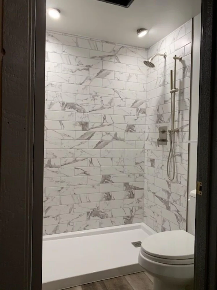 Bathroom shower