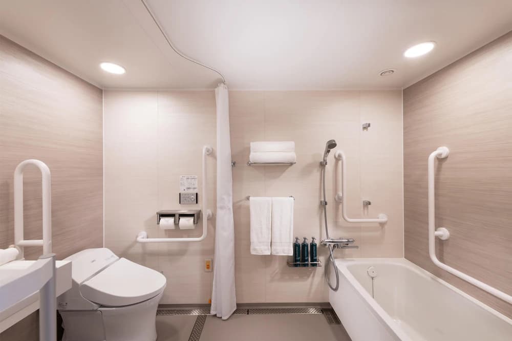 Bathroom shower