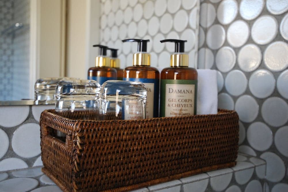 Bathroom amenities