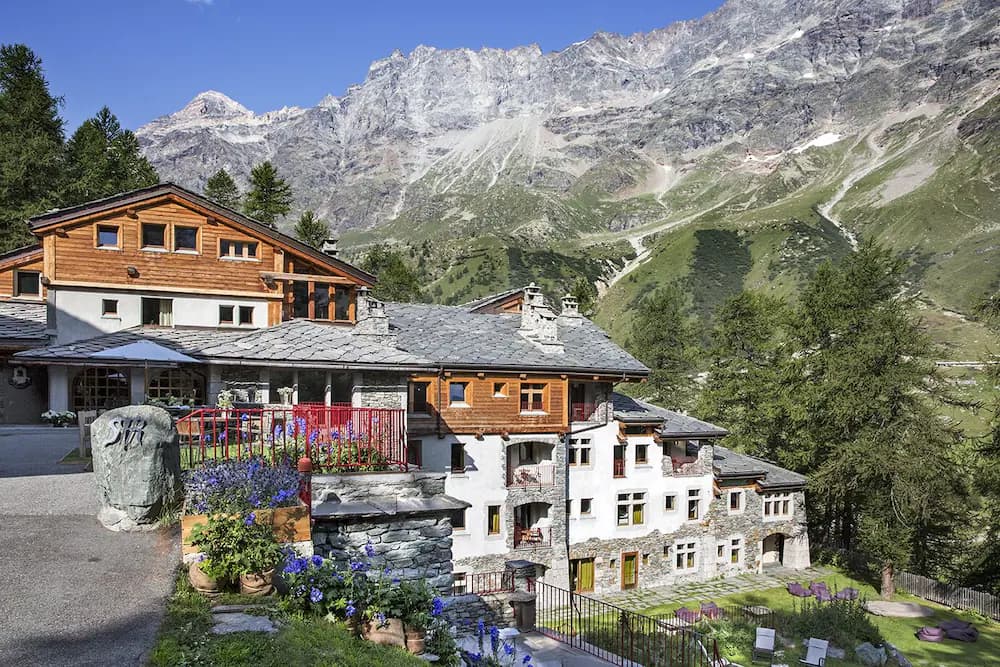 Primary image