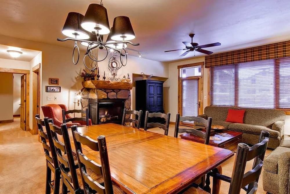 In-room dining