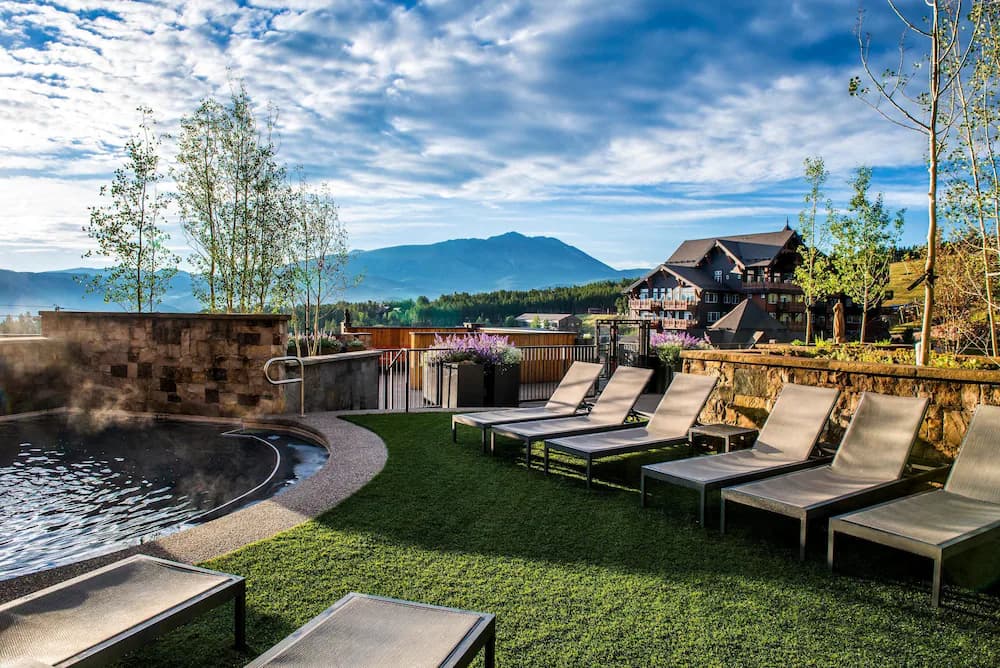 Sundeck