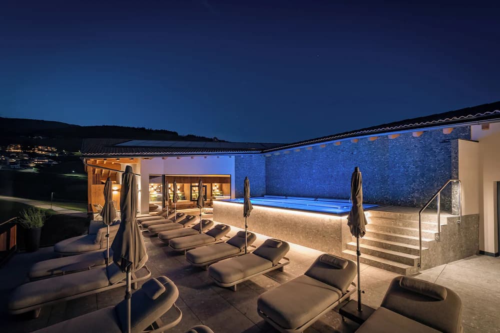 Rooftop pool