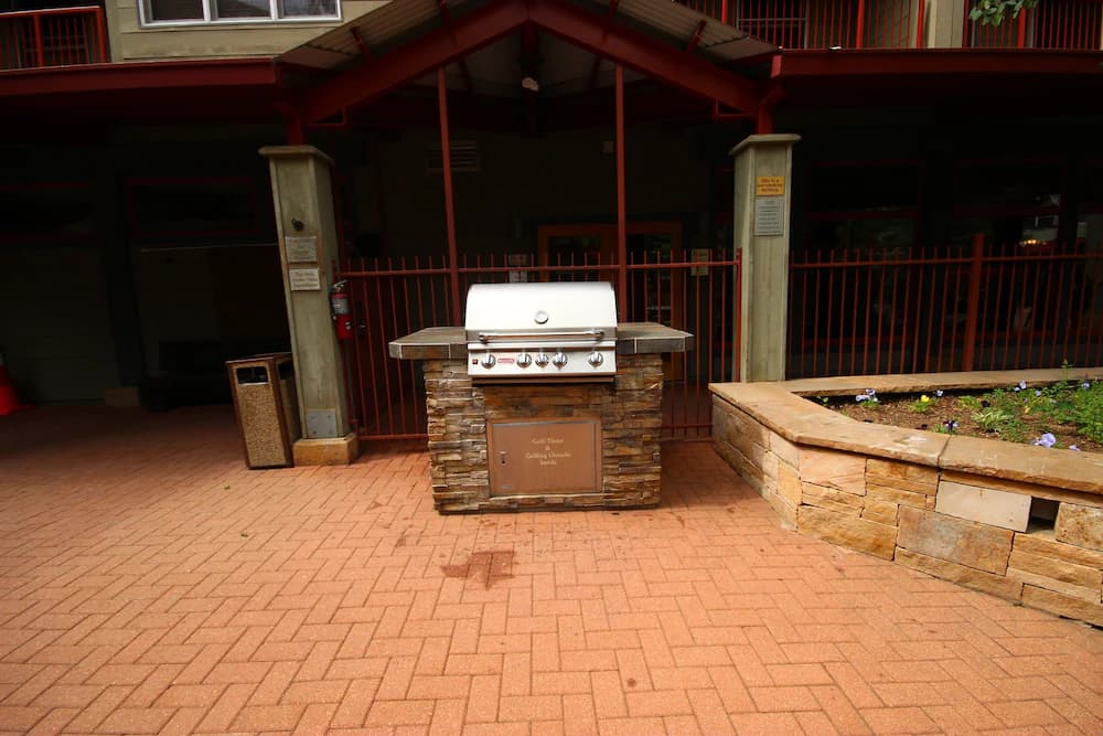 BBQ/picnic area