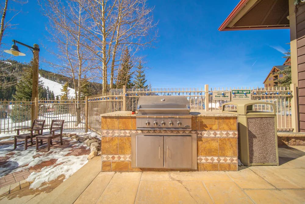 BBQ/picnic area