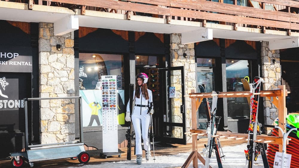Skiing
