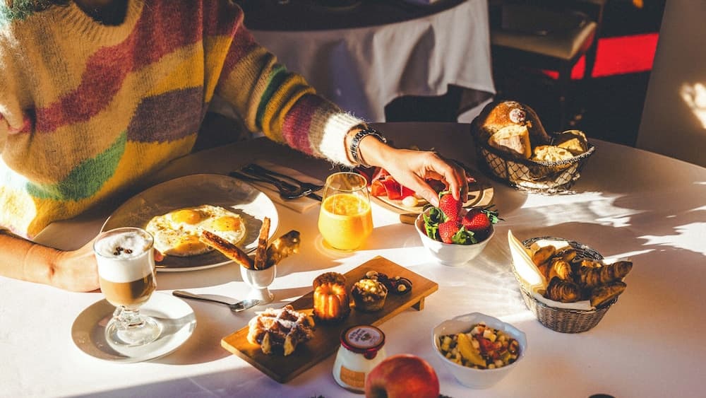 Breakfast buffet