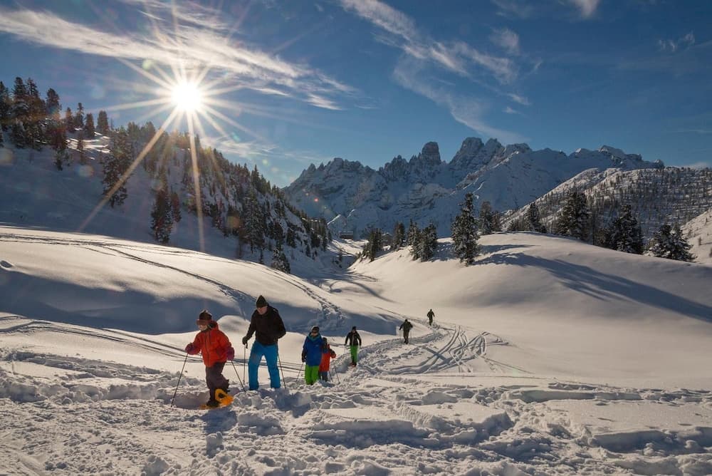 Snow and ski sports