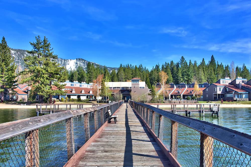 Dock