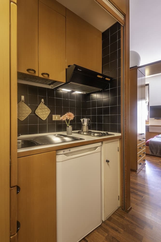 Private kitchenette