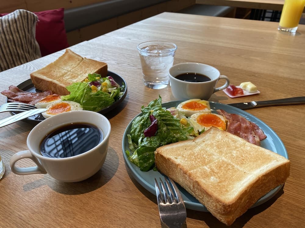 Breakfast meal