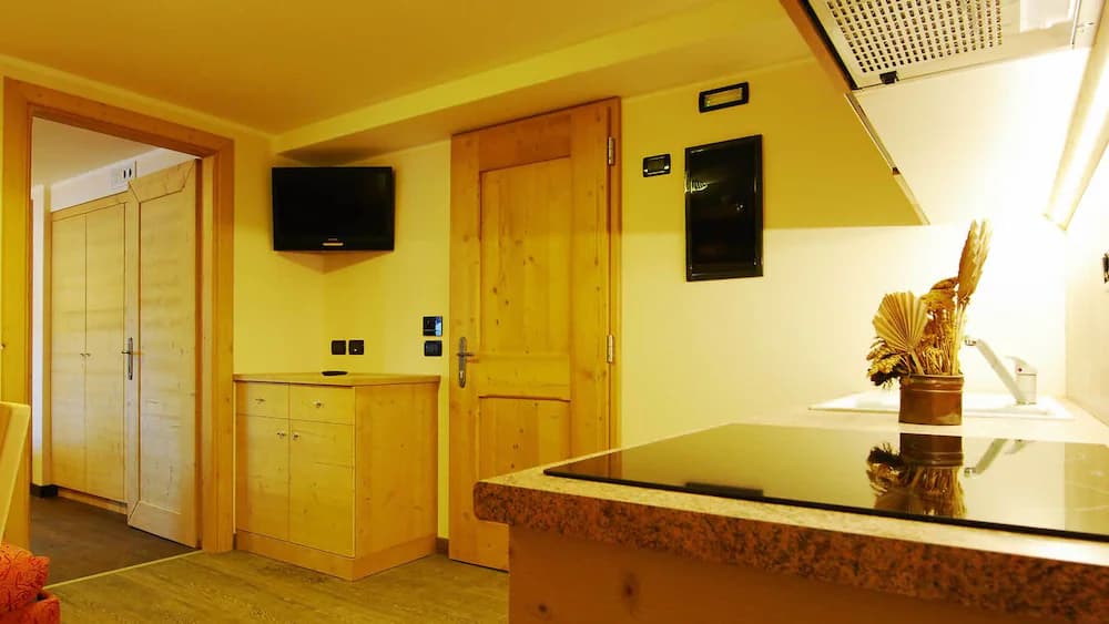 Private kitchenette