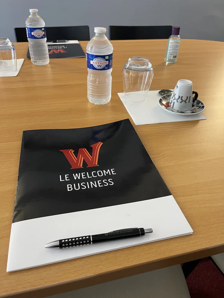 Meeting facility