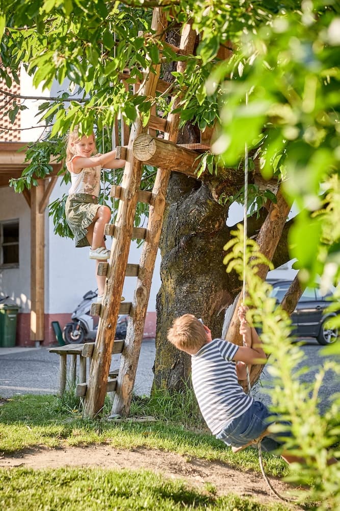 Children's play area - outdoor