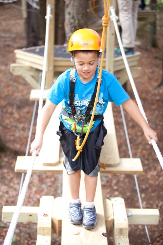 Ropes course (team building)